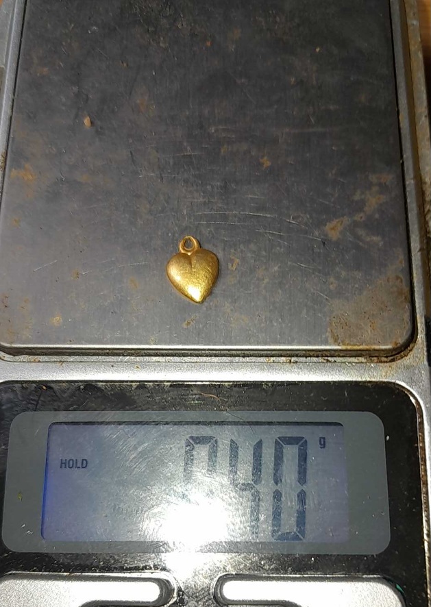 2025-10-23 12-10-34.jpg